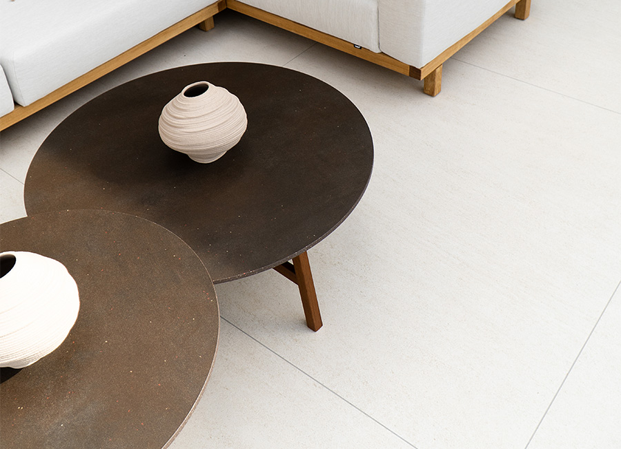 Example image as parallax background.